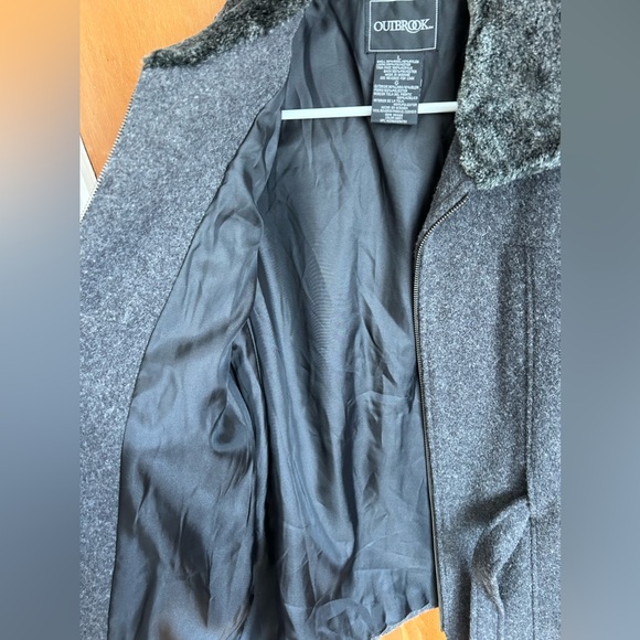 Outbrook Wool Jacket - Picture 3 of 4